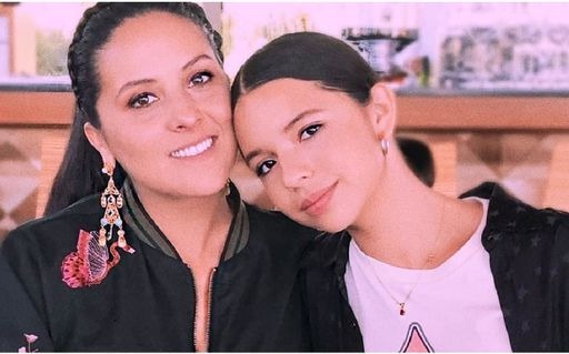 Aneliz Alvarez Alcala's
