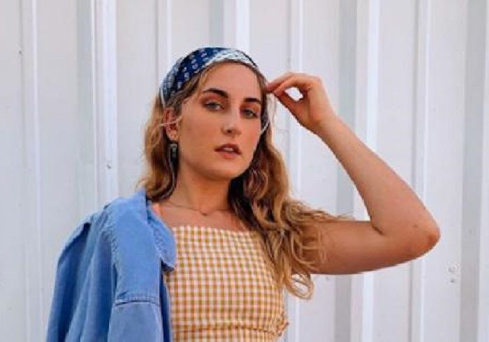  Sarah Mathers Net Worth